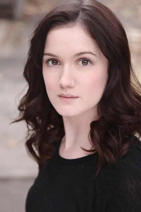 Portrait of presenter Sara Lloyd-Gregory
